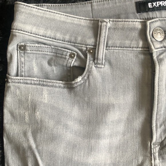 EXPRESS GRAY SLIM RIPPED JEANS 30 / 32 - Picture 6 of 11